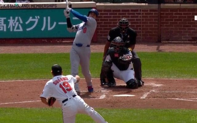 前日の“悪夢”を払拭！ 大谷翔平&ベッツの連続ホームランで本人も“超ニッコリ”…カメラが捉えたベンチでの姿