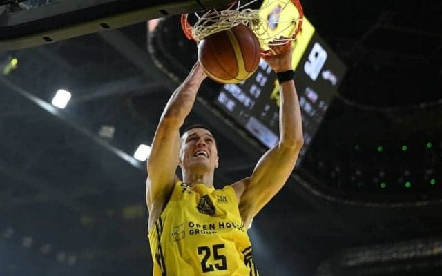 “緊急事態”の横浜ビー・コルセアーズが補強…ケーレブ・ターズースキーを獲得