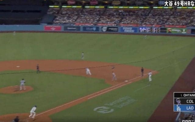 球場騒然！大谷翔平、爆速弾丸ライナーで“まさかの光景”「当たったらヤバいw」184キロ“異次元打球”→相手内野陣が動けない「ホームランの打ち損ね？」
