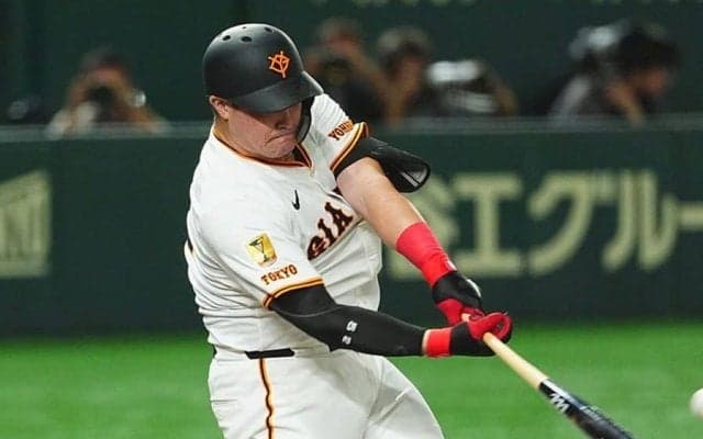 リチャードは「本物だった」　体勢崩れても中段にズドン…X称賛「これで入るのおかしい」