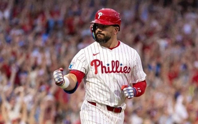シュワーバーがリーグ最速50号…大谷翔平を突き放し2本差　1試合4発から11試合ぶりアーチ