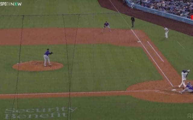 大谷翔平、170キロ“火を吹く”弾丸ヒットが相手グラブを弾き飛ばす…爆速タイムリーにファン驚愕「速すぎw」