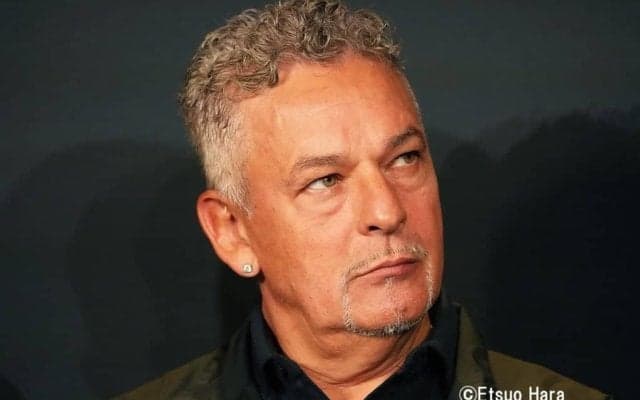 伝説のイタリア代表GKがワイン樽で熟成、名門ユベントスの“サードユニ”が話題！オシャレでクールな黒ブドウ柄に｢最高だろ｣