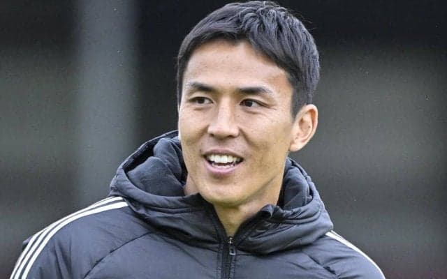 就任1年！日本代表・長谷部誠コーチの有名ファッション誌モデル妻、“ふわふわパーマ風ヘア”の近影に反響｢一気に秋の雰囲気｣｢ふわふわあーりー新鮮｣