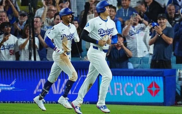 「誰だと思ったら」　大谷出場試合にいた“超大物”…最前列で発見「まさかのレジェンド」