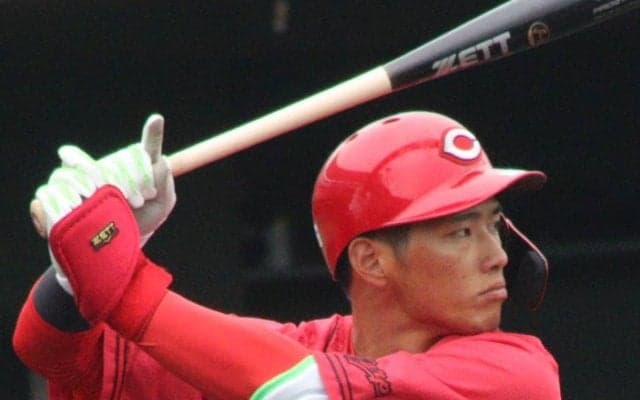 8年目ドラ1の決勝アーチが｢最高すぎる｣、連敗ストップに広島ファン歓喜「応援しててよかった」｢完全に覚醒したかな？｣