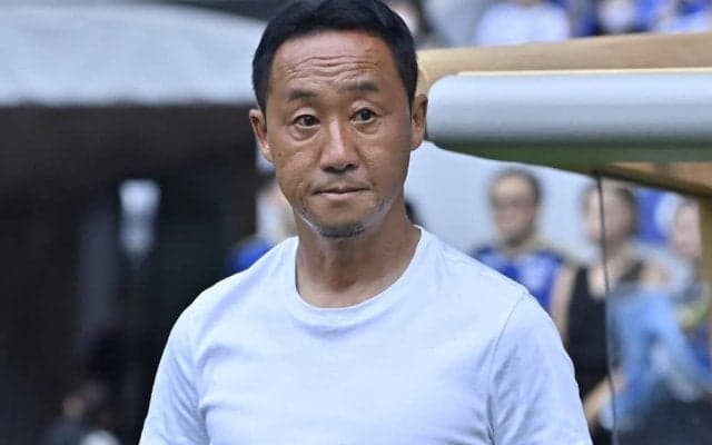 ｢町田がお株を奪われとる｣横浜FCがJデビュー大学生の驚きの“飛び道具”ロングスローから先制！｢こんな痛快あるかい？｣｢めちゃくちゃ飛んでた｣と熱狂