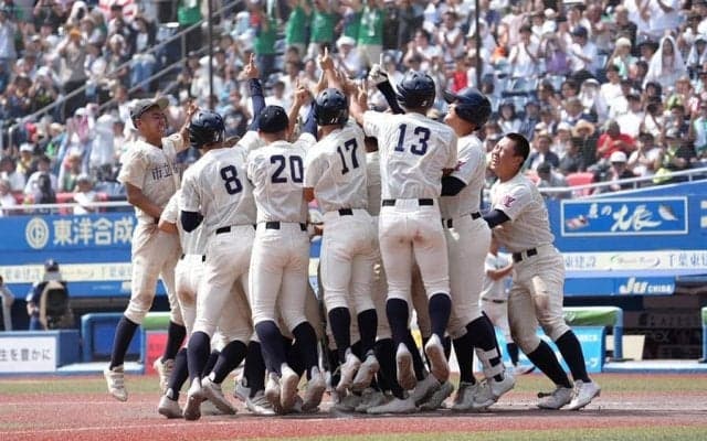 夏の激闘から1か月…まさかの“ブロック”に度肝　高校野球ファン仰天「面子濃すぎて」
