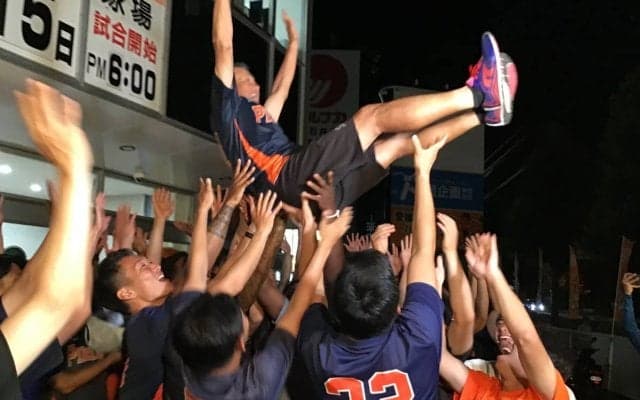 四国IL・愛媛がリーグ優勝！元阪急ブレーブス・弓岡監督は5度宙に舞い笑顔「全員野球ができた」