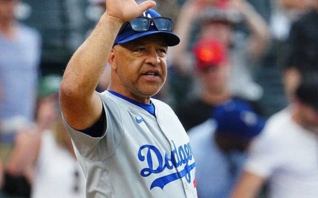 LA記者も驚いたド軍の発表　ロバーツ監督が明かした“情報”に安堵の声「まずは良かった」