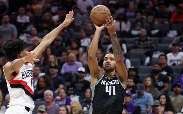 NBAで10シーズンをプレーしたビッグマン、トレイ・ライルズがスペインへ移籍