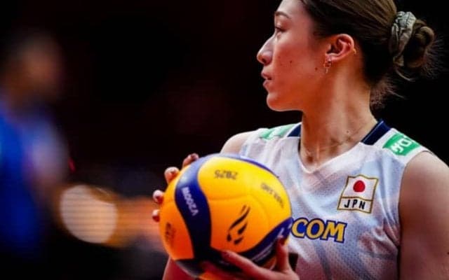 【バレー】石川真佑主将が涙。「VNLも世界バレーもベスト4を超えられなかった悔しさはあるが、成長できるきっかけになれば」 2025世界バレー