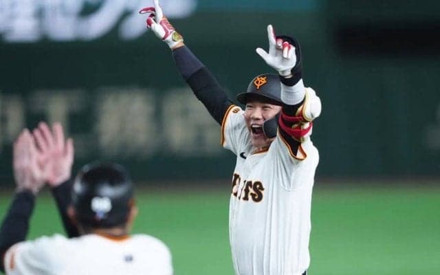 巨人・坂本勇人が代打逆転サヨナラ打　両軍21得点の乱打戦…9回に劇的勝利