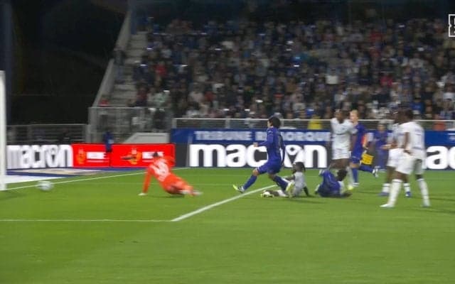 南野拓実、2試合連続弾にSNS沸騰「素晴らしい嗅覚」「これぞ南野！」圧巻の動き出し→フィニッシュの瞬間