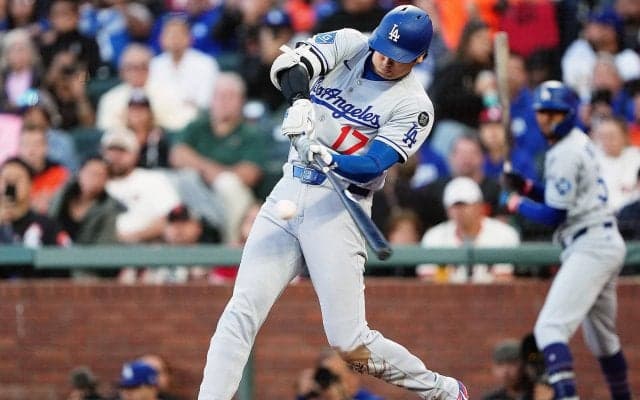 大谷翔平、今季最長138m特大49号含む3安打猛打賞の活躍　ドジャースは逆転で大乱打戦を制してマジック「11」