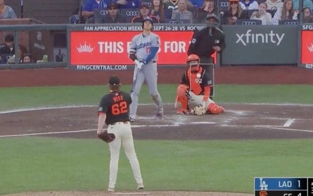 息してる…？ 大谷翔平、爆速特大弾で“混乱”「これ泣くだろ」「動けない」被弾した投手のリアクションが話題に「打球見てない」