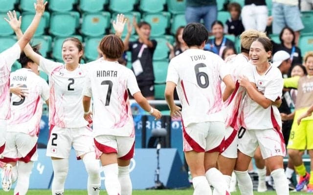 なでしこ長野風花＆清水梨紗の“てるてる坊主”ツーショット公開！リバプール女子コンビの｢かわいすぎる｣姿も…｢手術跡が痛々しい｣