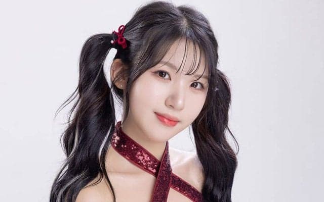 台韓で躍動する美女チアの“うっかり”　「買い物が大好き」…増える服や化粧品