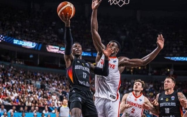 歴代7人目の快挙…ドイツをユーロバスケ制覇へ導いたシュルーダーがW杯に続いてMVP獲得