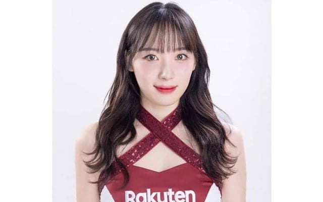 17歳でスカウトされた“金の卵” 台韓で活動する美女チア…日本に「ずっと行きたい」