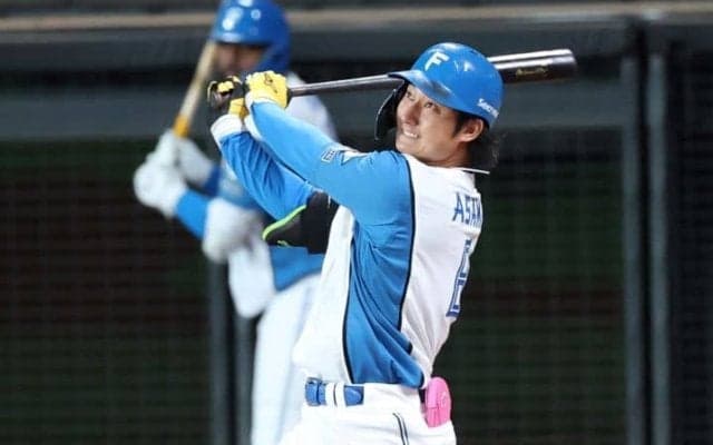 日本ハム29歳外野手は「やはり、天才」合流即、驚異の逆方向3ランに衝撃走る　チームは3連勝「カッコ良すぎでしょ」