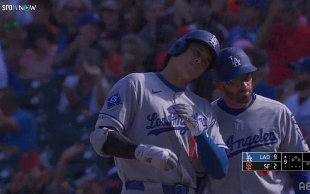 大谷翔平、19試合連続出塁＆自己新135得点は「なにしてんヒット」？野手の“お見合い”シーンに「落ちちゃっ谷」の声