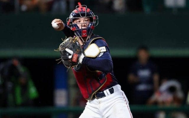 U-18侍の正捕手が直面した疲労と痛み　ボロボロだった左手…満身創痍で戦い抜いた8試合