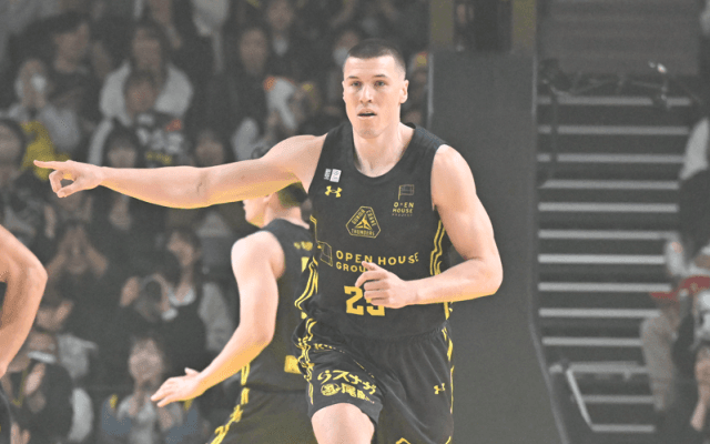 横浜BC新加入のケーレブ・ターズースキーが肋骨骨折などによりIL登録…マイク・コッツァーに続き2人目