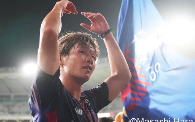 東京V攻撃陣が｢フルスロットル猛攻｣もゴールが遠い！長友佑都が｢バッチバチ意思疎通｣で強度キープ！17年ぶりの｢ダービー勝利｣にレジェンドが吠えた！
