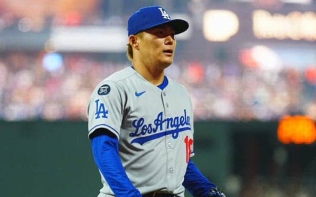 山本由伸にロバーツ監督が“苦言”「無理だ」　試合で見えた苦悩、指摘したエースの弱点