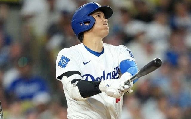 大谷翔平は「神なのか」　5回無安打→ブルペン炎上→50号爆速弾にファン最敬礼「泣きそう」