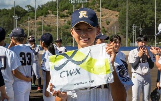 大谷翔平の愛用モデルは「骨盤が安定」　ワコールが3000人に贈呈…女子野球部員も着用