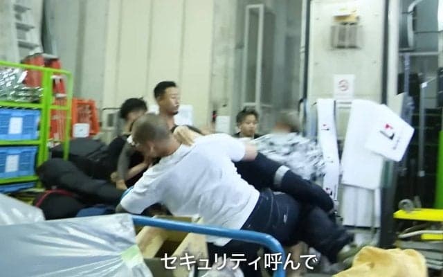 「セキュリティ呼んで」BD大阪の喧嘩自慢、バックステージでアクシデント 本番前に殴られ激昂