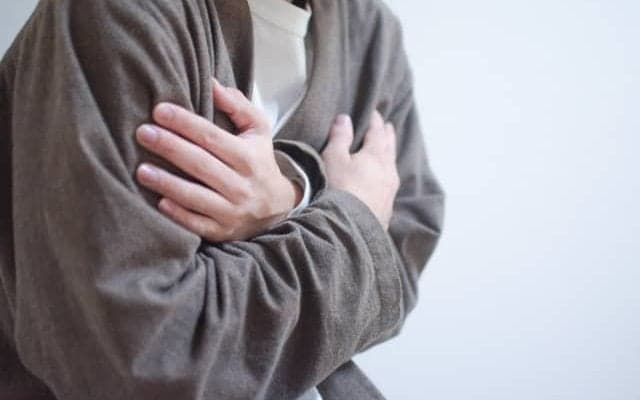 冷房・冷たい飲み物で体がだるい…残暑に潜む『隠れ冷え性』対策［トレーナー解説］