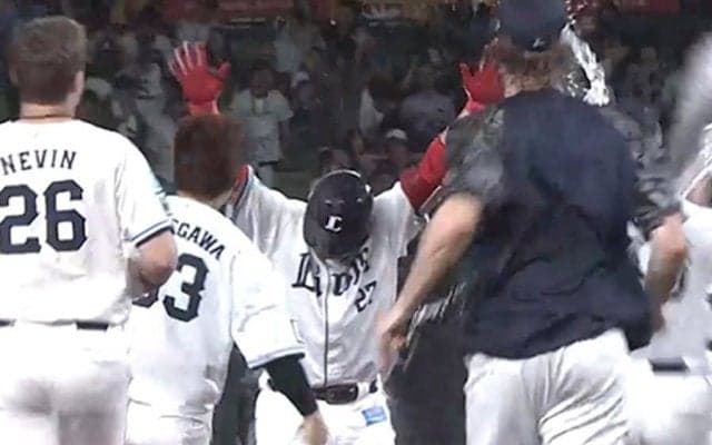 西武劇的サヨナラ…炭谷が大仕事、今井7回0封　楽天・岸がまさかの7失点、18日パ結果