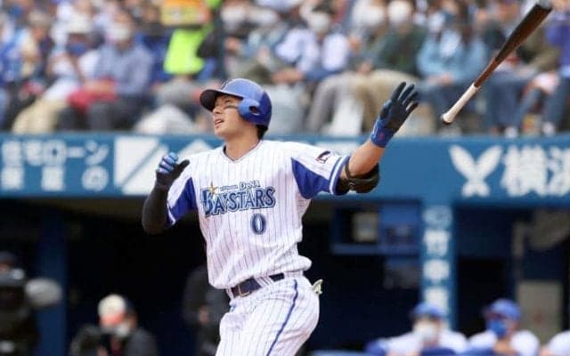 「はるかに坂本勇人よりすごい選手になると思った」元巨人2軍監督がロマン砲に示した＂後悔＂「ジャイアンツで伸びてほしかった」
