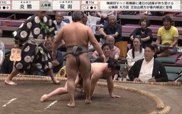 炎鵬が18歳の新鋭力士に翻弄された！ まさかの結末に館内悲鳴も 「これは強い」「すぐ上がってきそう」