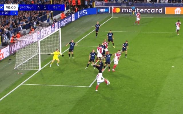 絶品！ 南野拓実、CLで“吸い付きトラップ”からアシスト！「めちゃくちゃ綺麗」「うますぎるやろ」元バルサFWの初得点を演出した瞬間