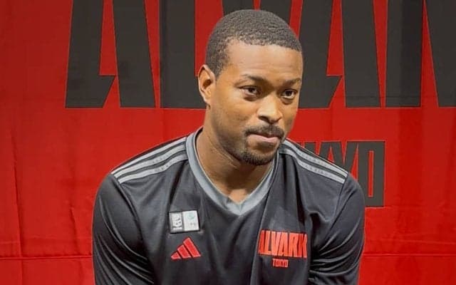 ポーカーフェイスの裏に隠した情熱…新戦力フォスターが語るアルバルク東京での役割