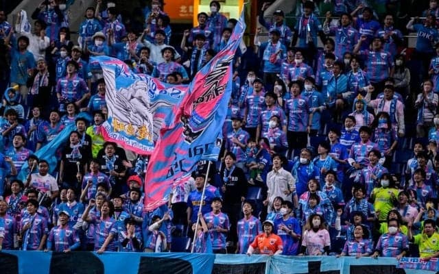 なんという高校生！鳥栖の18歳FWが｢キレッキレ｣高速シザースからの強烈フィニッシュ！｢鳥肌たった｣｢化け物すぎる｣3戦連発弾で鳥栖の“救世主”に