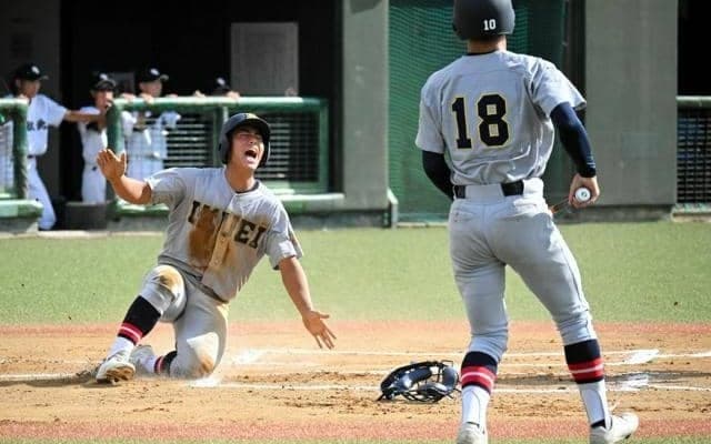 仙台育英と東北、東北大会へ　秋の高校野球、出場3校目は23日決定