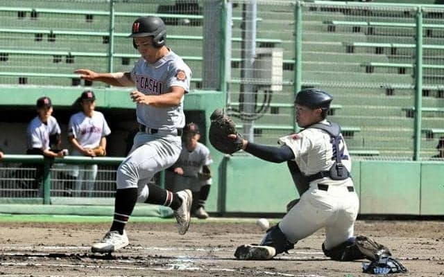 八戸学院光星が逆転勝ちで決勝と東北大会出場決める　秋季青森大会