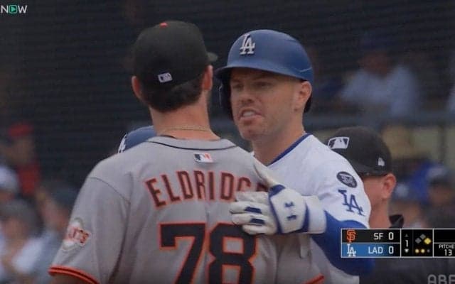 なんだ、ただの聖人か… ド軍フリーマン、相手選手に見せた“神対応”「すげえな」ヒット直後のリアクションが話題に「これは人格者」「完璧超人かよ」