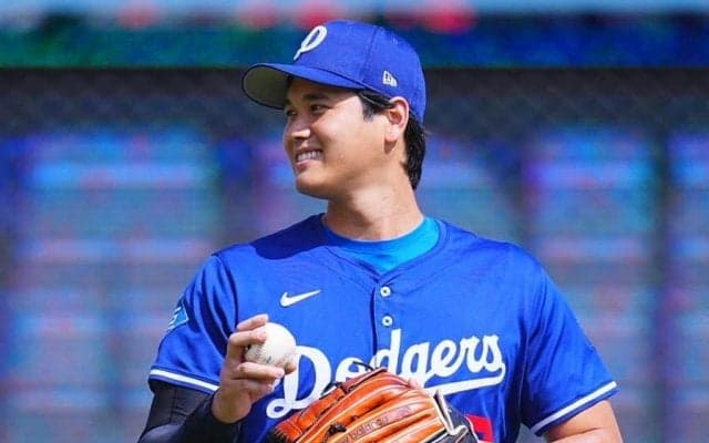 大谷翔平の背後で…目撃した“異常現象”　もはやド軍名物、同僚の佇まいが「最高」