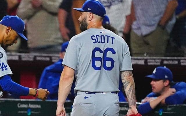 ド軍スコットが「オオタニの好投を台無し」　絶望の“10”にLAメディア落胆「また…」