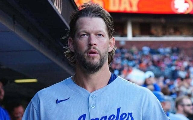 カーショー、ブルペン待機を直訴　総崩れの救援陣の救世主に…佐々木朗希とリレーも