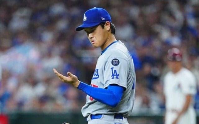 打球直撃の直後…大谷翔平が伝えた“2文字”　敵地放送局も安堵、リプレーで発見