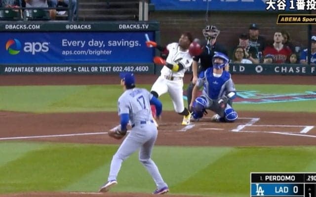 一体、何が起きた…？ 大谷翔平、エグい内角球が「怖すぎ」「完全体やん」相手打者のバットを破壊→ヘルメットが吹っ飛ぶ