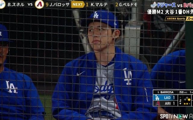 メジャー復帰の佐々木朗希に「緊張感あるな」「おかえり！」ブルペン待機で見せた“一瞬の表情”…ファン大興奮の瞬間