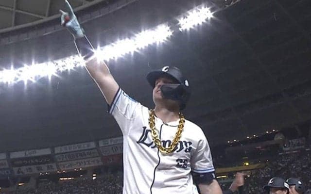 鷹・大関が13勝目…ペナント制覇に前進　西武7回に5得点、日ハム痛恨の敗戦、25日パ結果